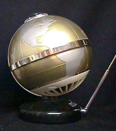 Globe Transistor Radio
