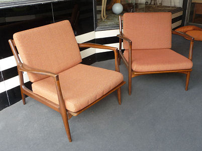 Ib Kofod-Larsen Chairs