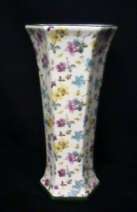 Czechoslovakia Erphila Vase in Gambridge Pattern